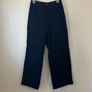 Uniqlo U  black  high rise wide leg  jeans , size M ( waist 28-29 inch .